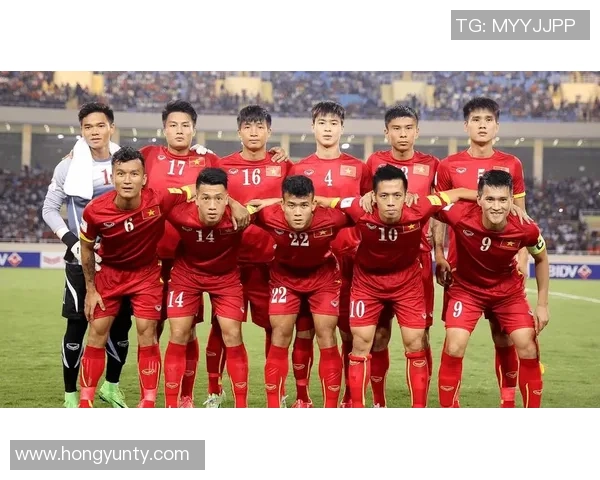 深圳足球队在足球节奏排行榜中荣登第十名展现出强劲实力与潜力 深圳足球队在足球节奏排行榜中荣登第十名展现出强劲实力与潜力