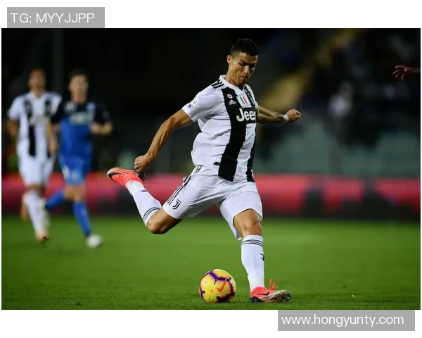 足球明星C罗队标的设计理念与影响力分析 足球明星C罗队标的设计理念与影响力分析